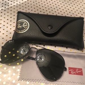 Ray-Ban Aviator Classic Sunglasses